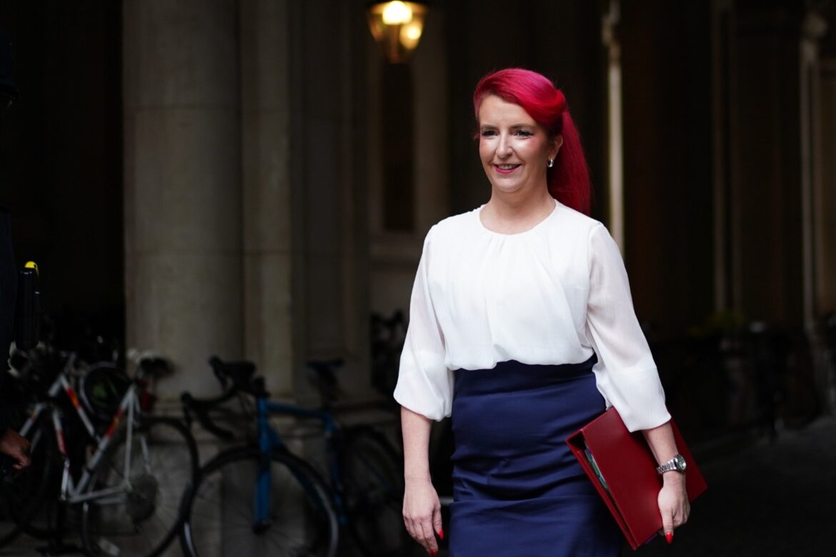 Louise Haigh resigns as Transport Secretary