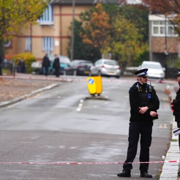 One dead and two injured after shooting in south east London