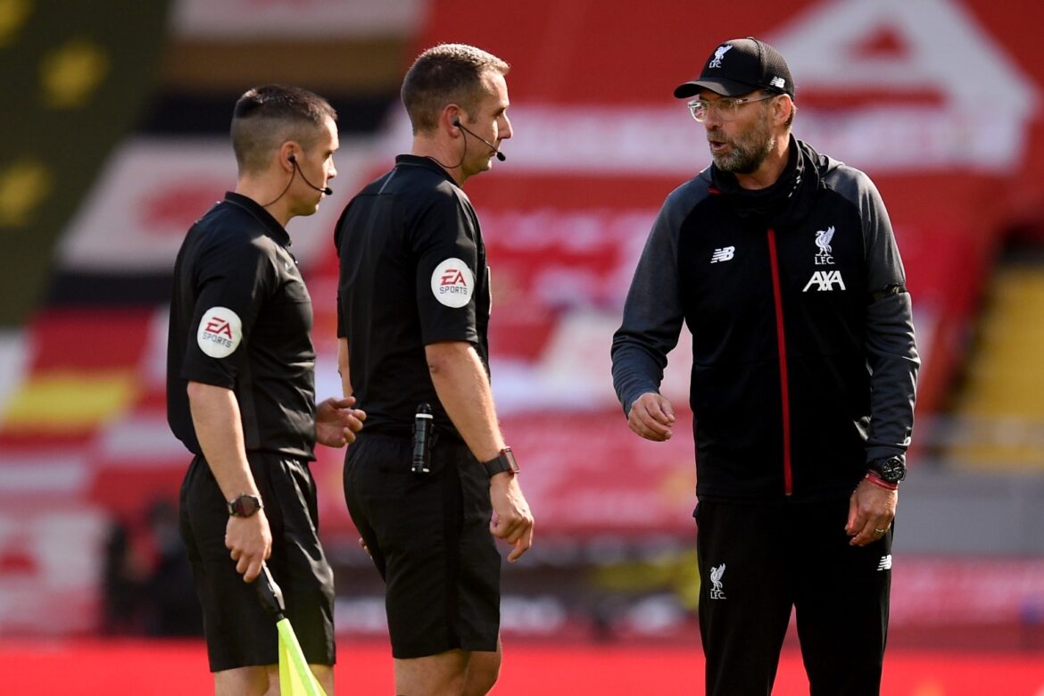 Ref David Coote suspended over video appearing to show him insult Jurgen Klopp