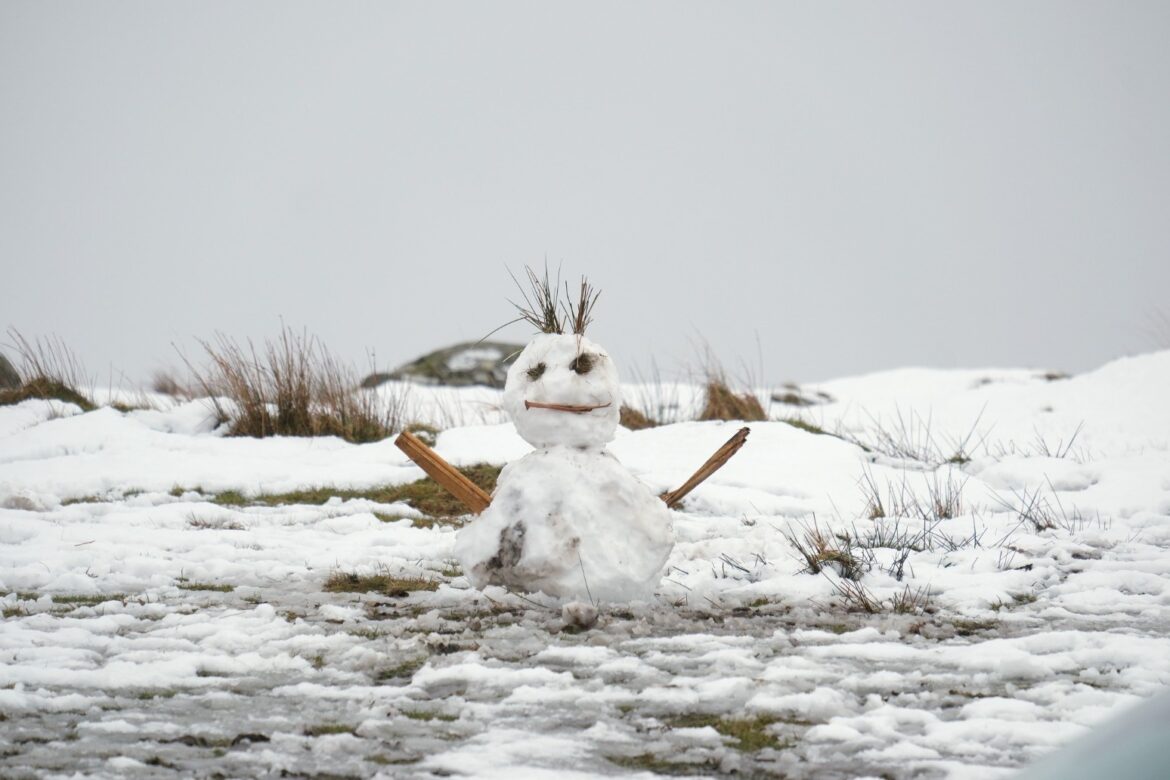 Snow and ice warnings as winter chill sets in