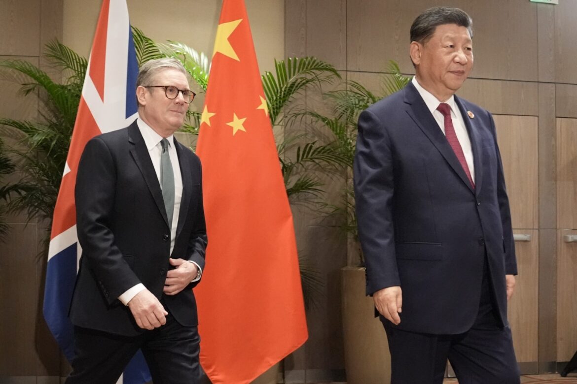 Starmer calls for respectful relationship with China in meeting with Xi