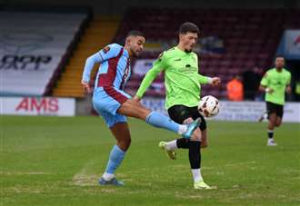 Abject Linnets slump to defeat at Scunthorpe United