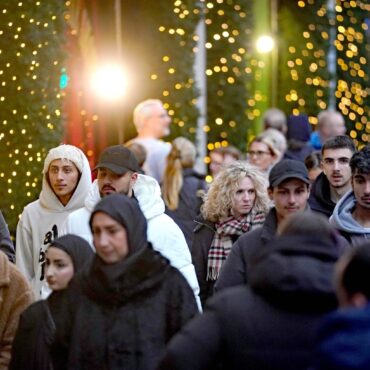 Christmas unlikely to be bumper one for all as consumers focus on budgeting