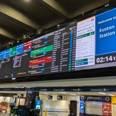 Eustons large advertising screen to be used for train information