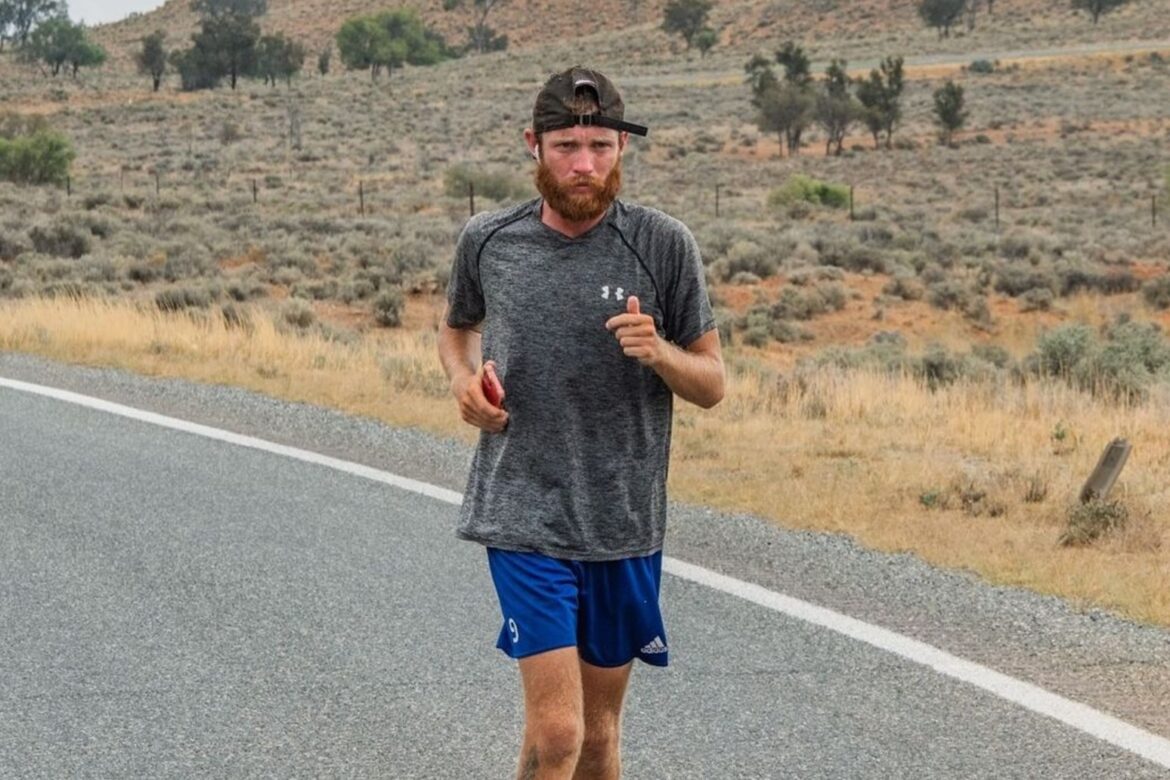 Man hopes to become fastest British person to run across Australia