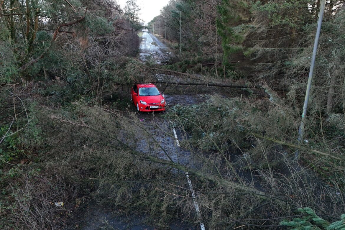 101000 remain without power in Northern Ireland after Storm Eowyn