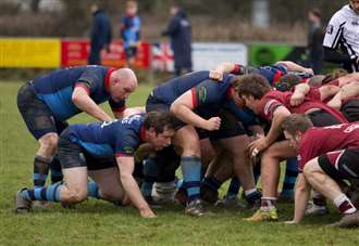 Fakenham see off challenge of Bears