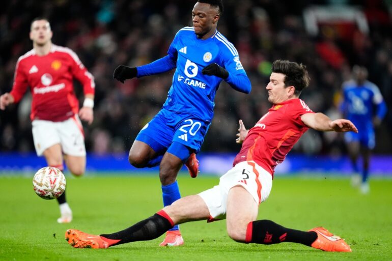 Harry Maguire heads late winner as Manchester United beat Leicester in FA Cup