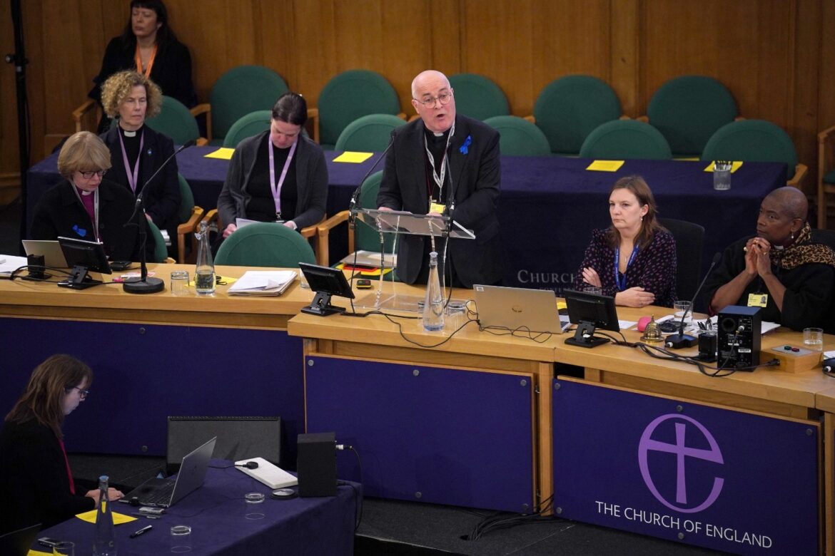 Synod members to debate and vote on new safeguarding model for Church of England