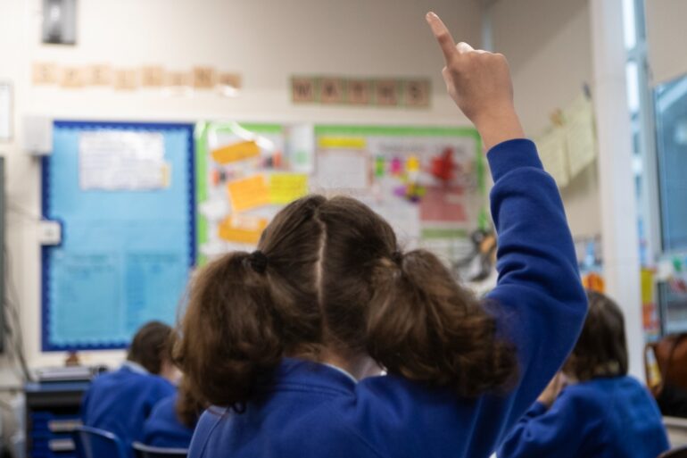 Teachers consulted on 28 pay rise and potential strike action