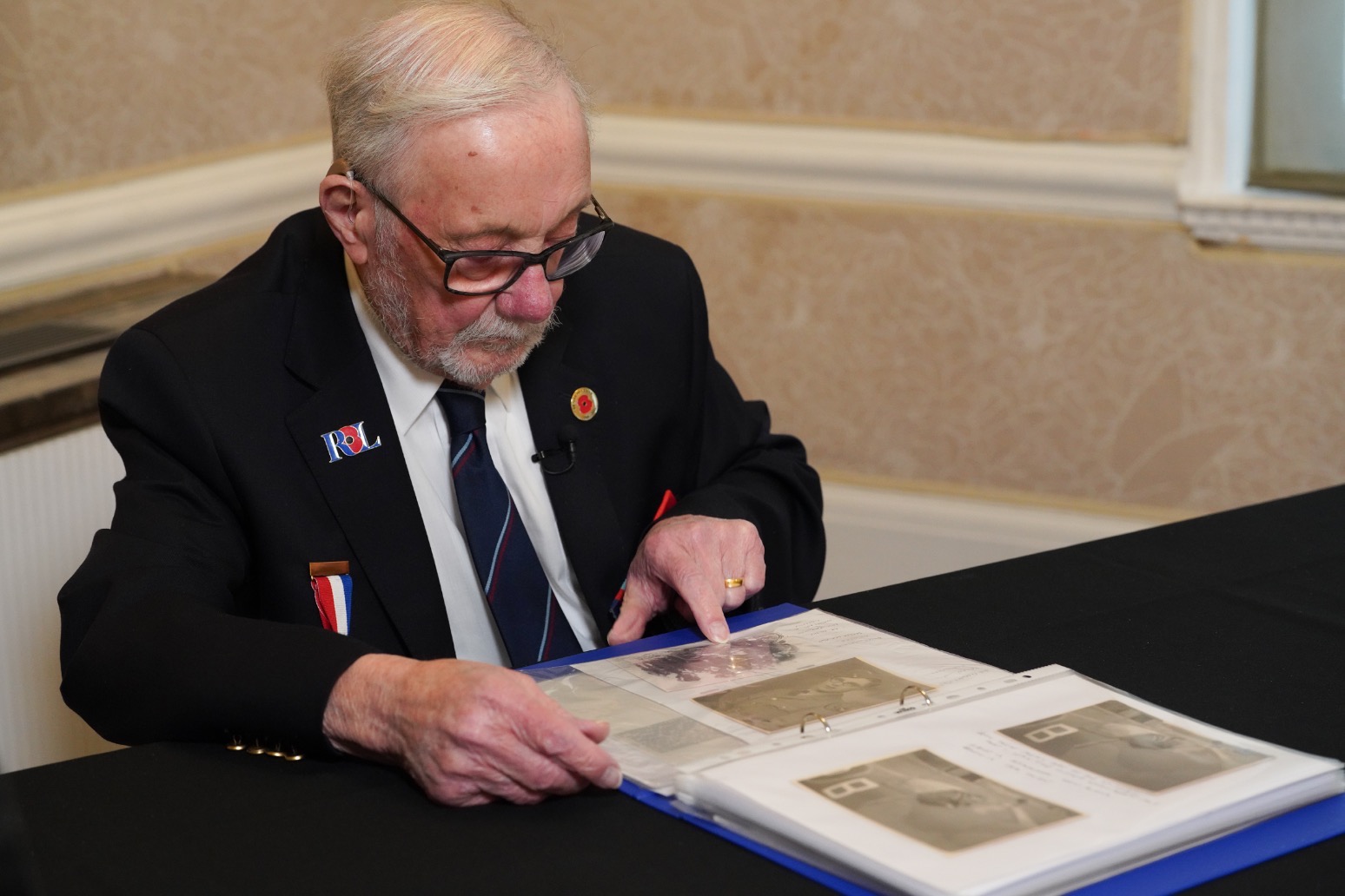 100 year old RAF veteran to lead VE Day procession in London