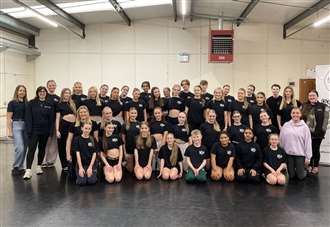 Dancers thank sponsors for their support