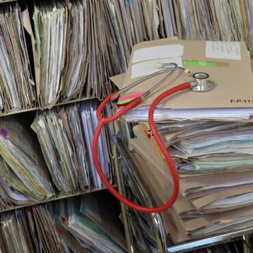 Medical record errors putting patients at risk experts