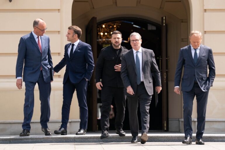 Putin proposes direct talks with Ukraine without preconditions