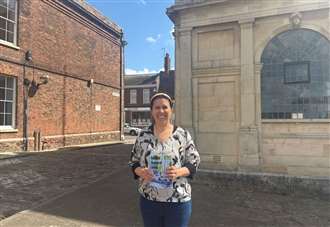 ‘Queen of Clean’ Camilla turns negative situation into positive one and creates book