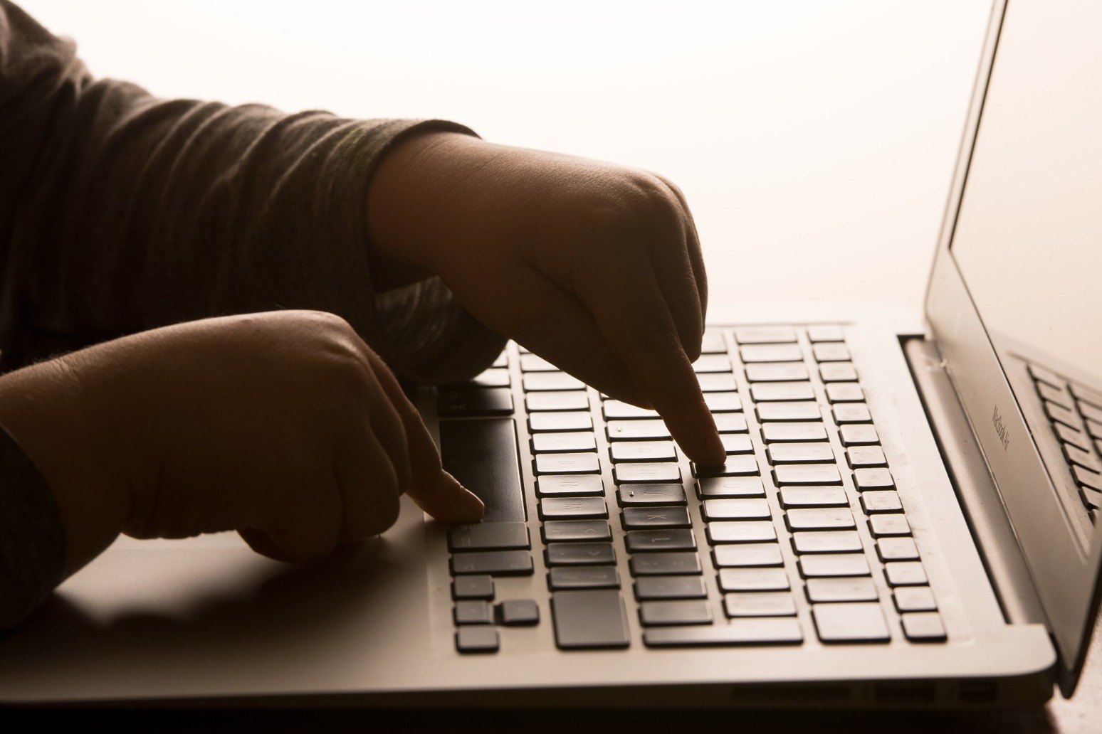 Social media sites failing to protect girls from harm at every stage NSPCC
