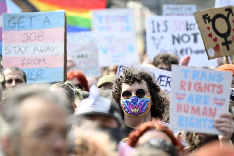 Survey suggests most people think Supreme Court gender ruling was right