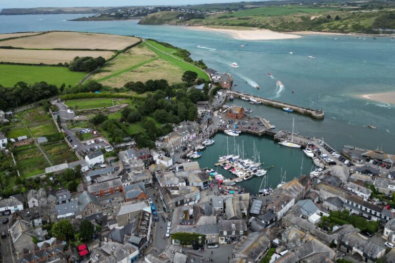 Million pound property hotspots revealed as one in 20 homes priced in bracket