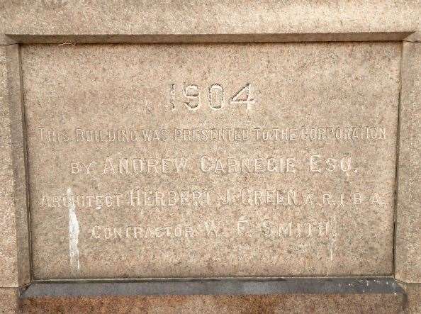 The stone memorial plaque