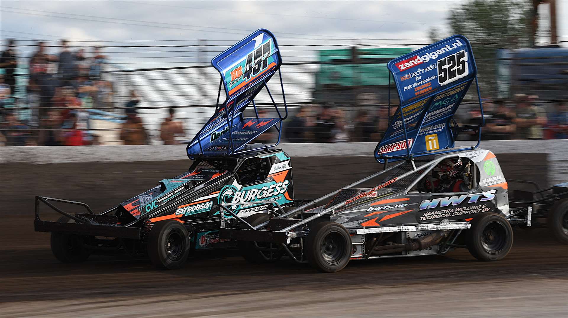 457 Callum Gill showed another strong performance at his local track. Picture Colin Casserley