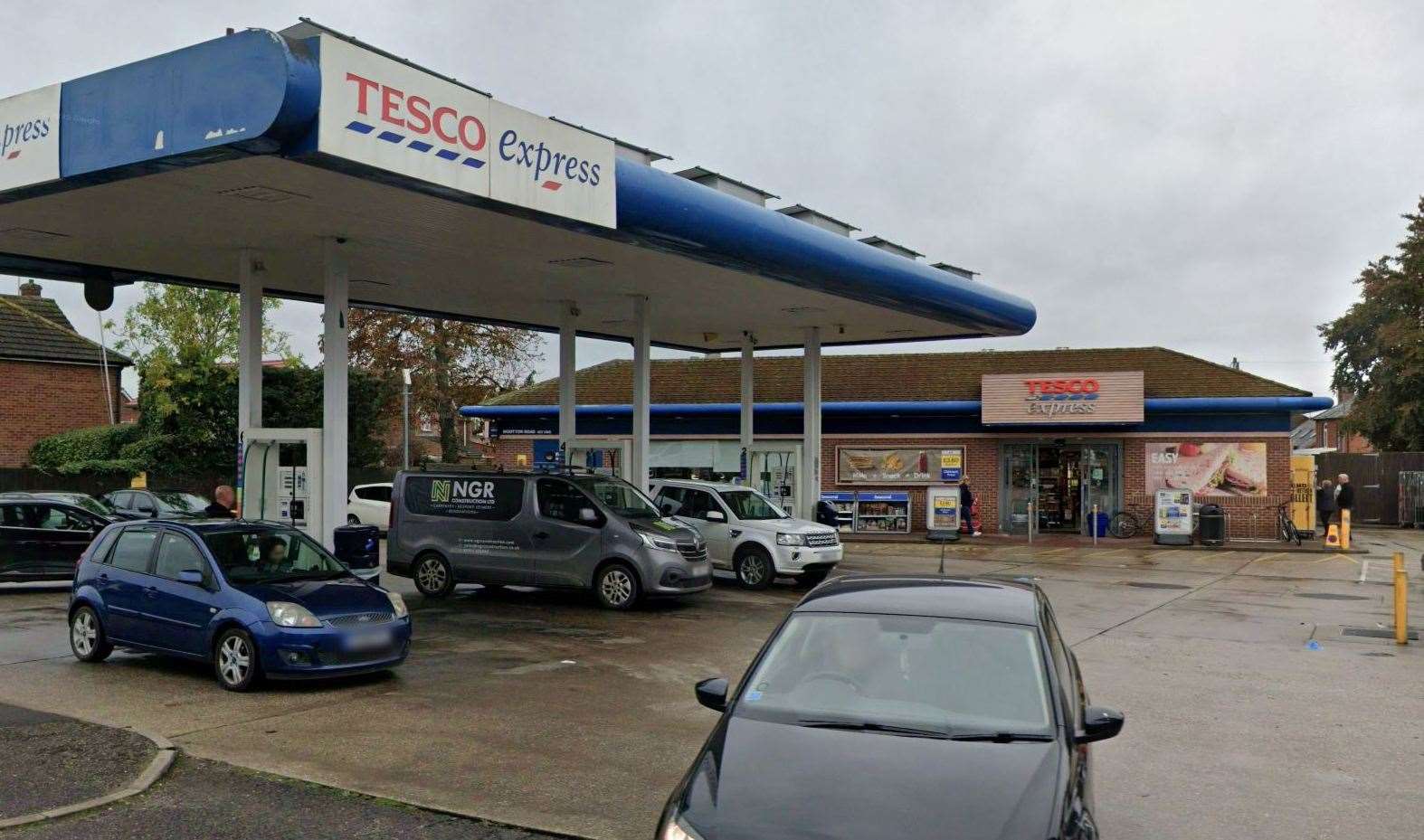 James Leonard assaulted a security guard at Tesco Express on Wootton Road. Picture: Google Maps