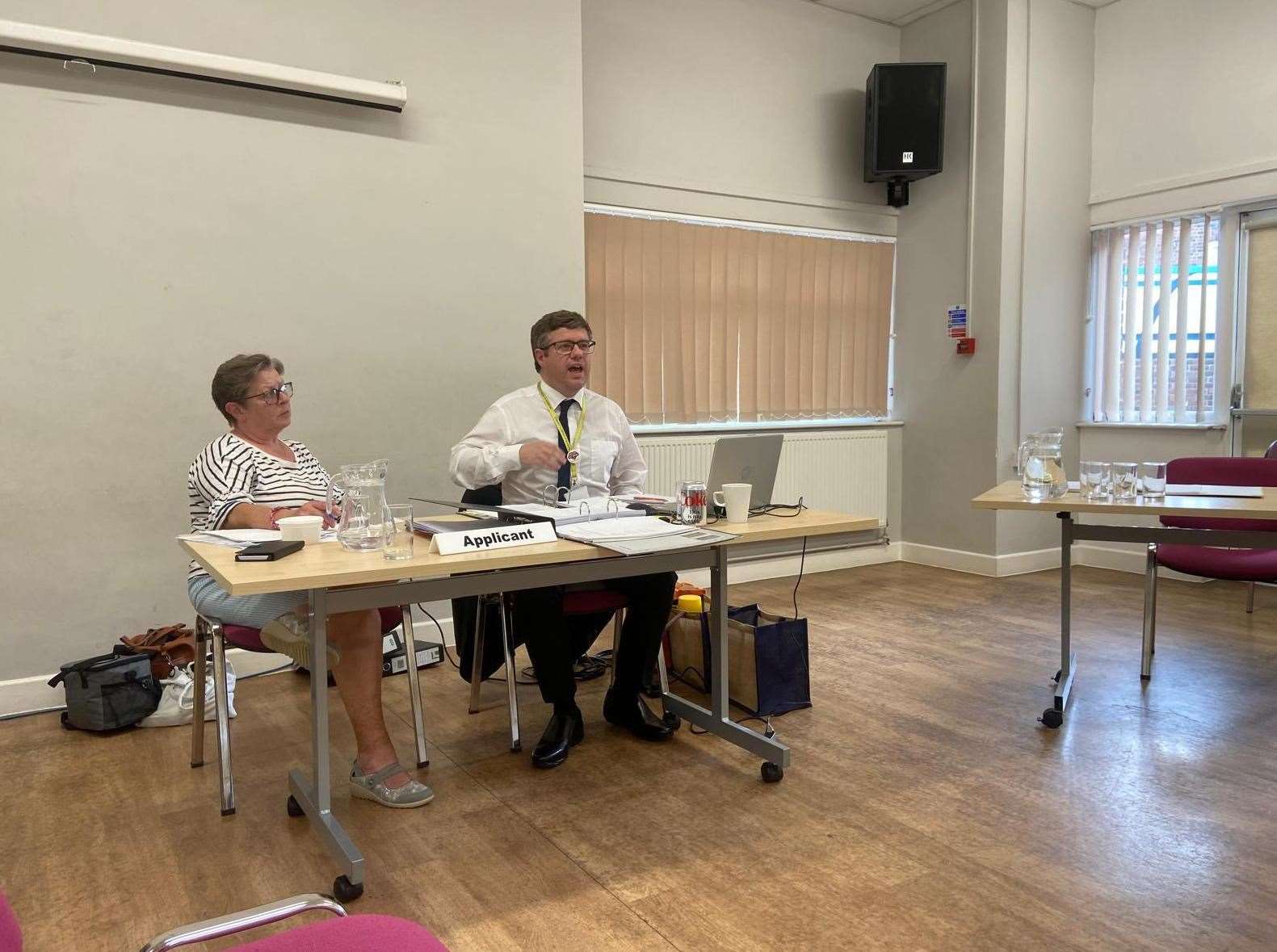 Cllr Rob Colwell speaks at the inquiry