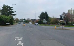 Delays near crossing works due to faulty temporary traffic lights