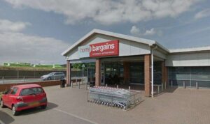 Man stuffed wine, crisps and sandwich down his trousers during stealing spree
