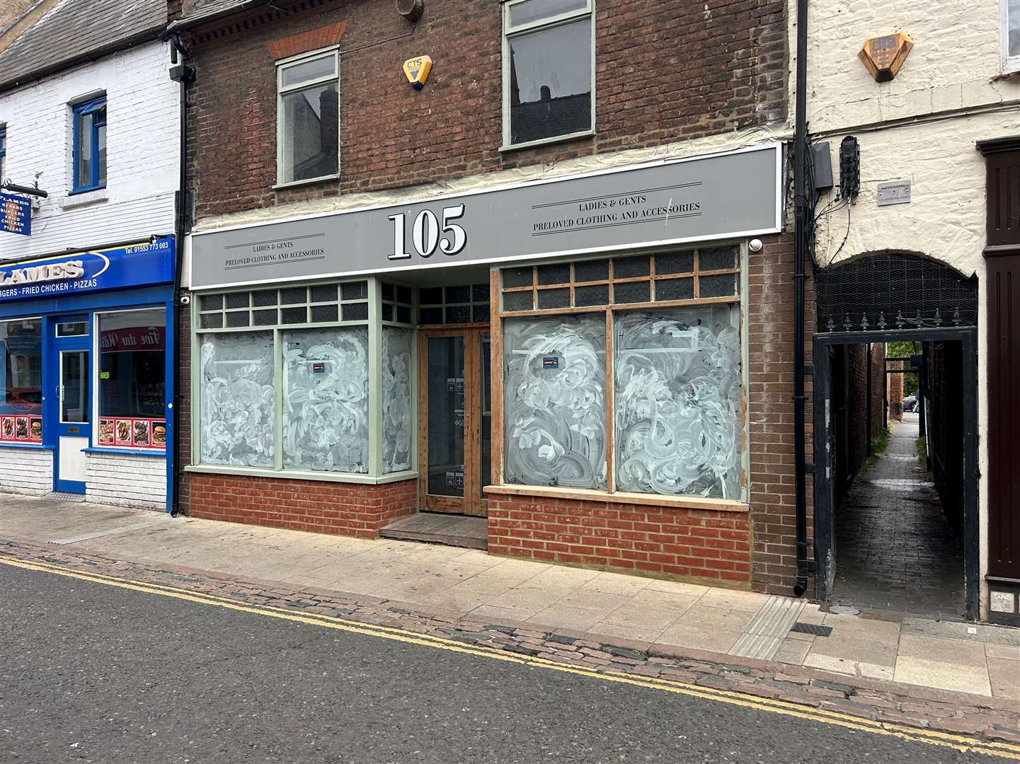 The former clothing store at 105 Norfolk Street could be turned into a bar and live music venue. Picture: Kris Johnston