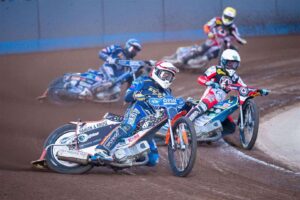 Stars suffer sorry home defeat