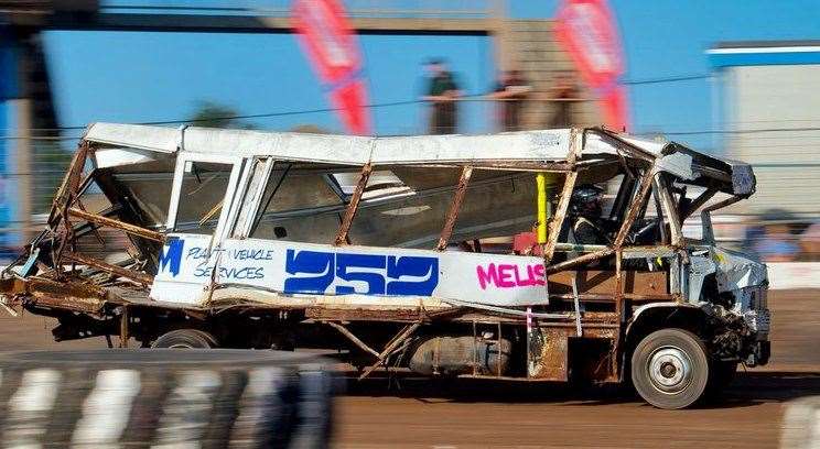 Callum Gill had a great day Monday in the Big Vans and will be hoping for more in the stock cars on Saturday. Picture: Jim Harrod