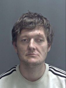 38-year-old with links to town wanted on recall to prison
