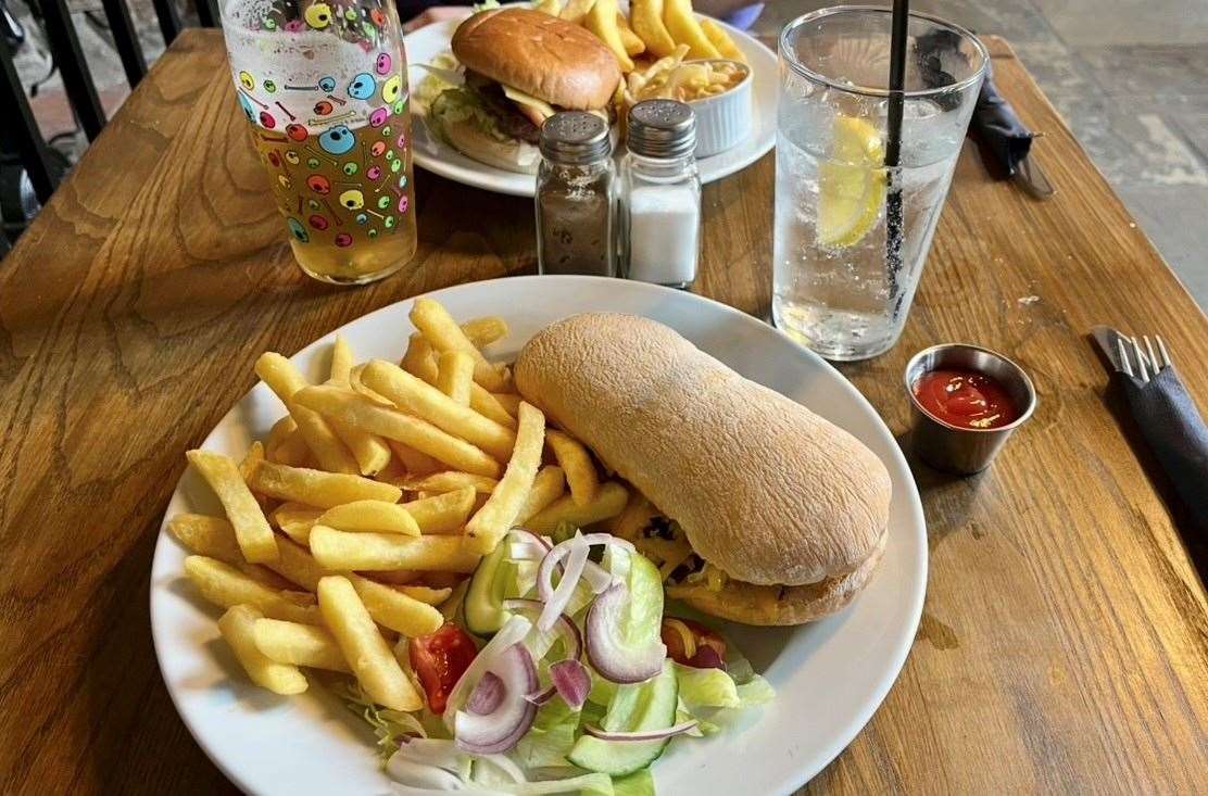 Alice's cheese and chutney ciabatta, served with skin-on fries and salad