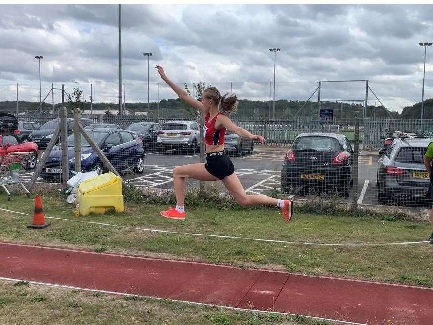 Isla Jackson jumping